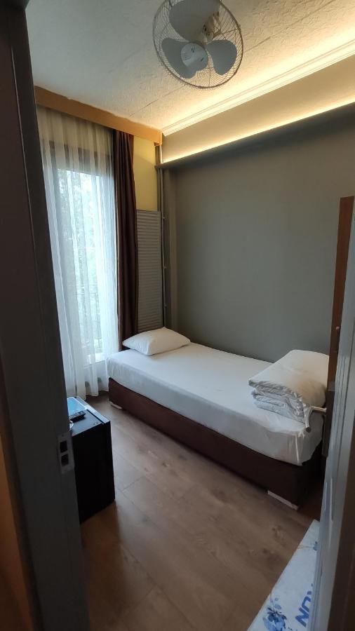Hotel Torun Istanbul Old City Room photo